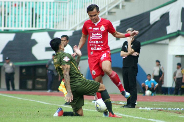Jalani Operasi, Rezaldi Hehanussa Menepi dari Persija Setahun