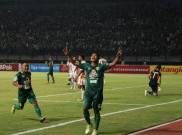 Jelang Lawan Persib, Djanur Terus Lakukan Eksperimen dalam Skuat Persebaya