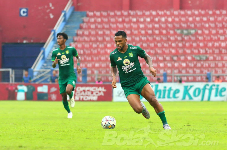 Kembali Mandul, Pelatih Persebaya Bakal Perbaiki Performa Paulo Victor