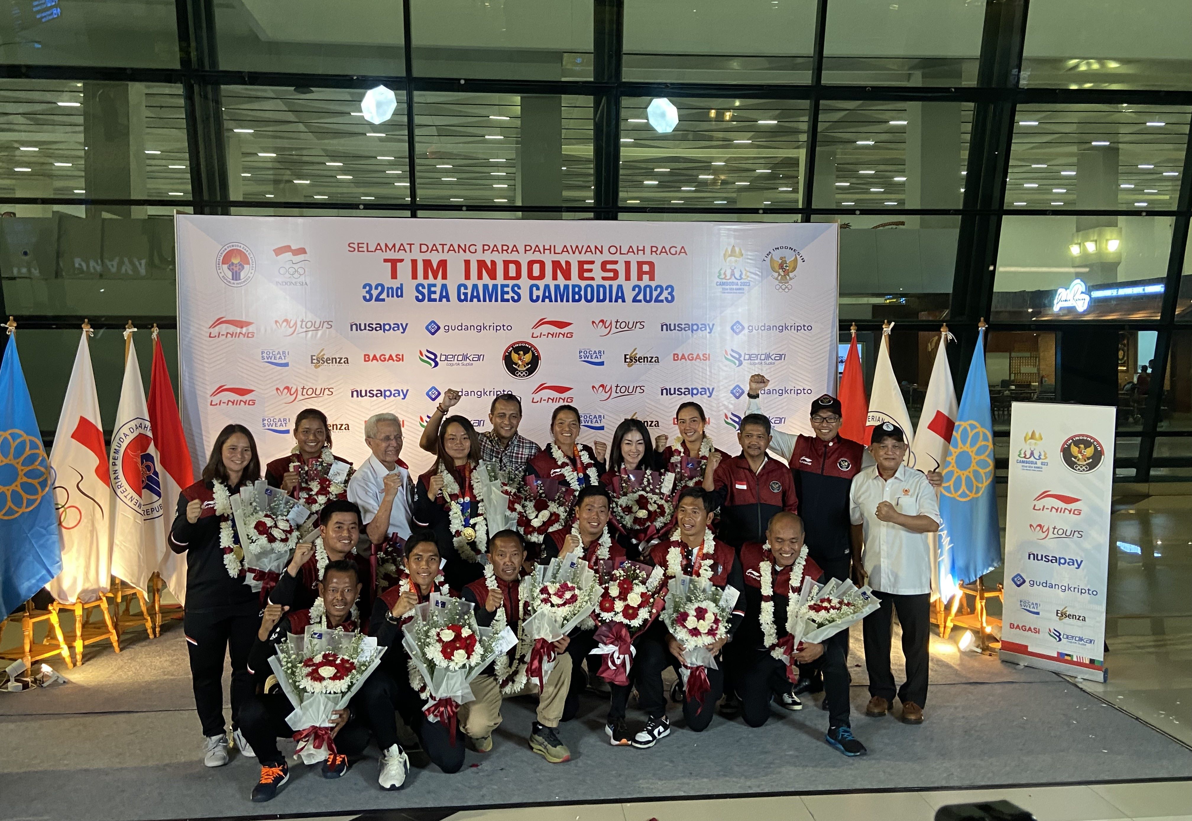 Rombongan Besar Atlet SEA Games Tiba di Tanah Air, Apresiasi Tinggi Digaungkan