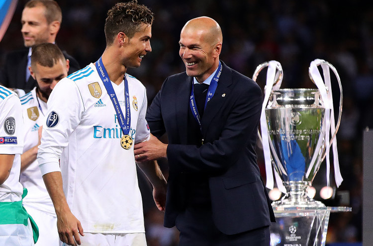Zidane Bisa Jadi Kunci Kepulangan Ronaldo ke Real Madrid