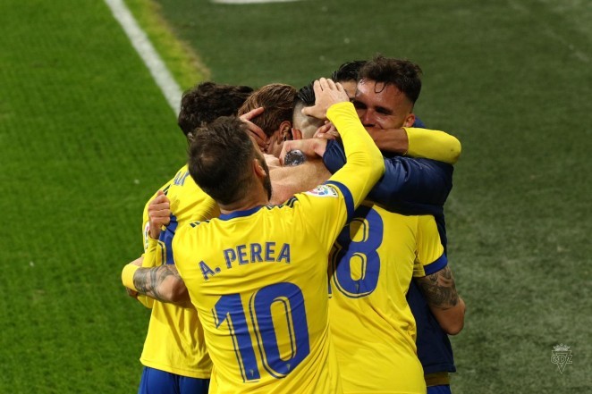 Minim Penguasaan Bola, Cadiz Tumbangkan Real Madrid dan Barcelona