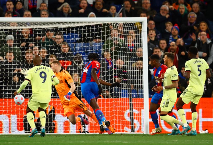 Hasil Pertandingan: Milan Imbang, Arsenal Dibantai di Selhurst Park
