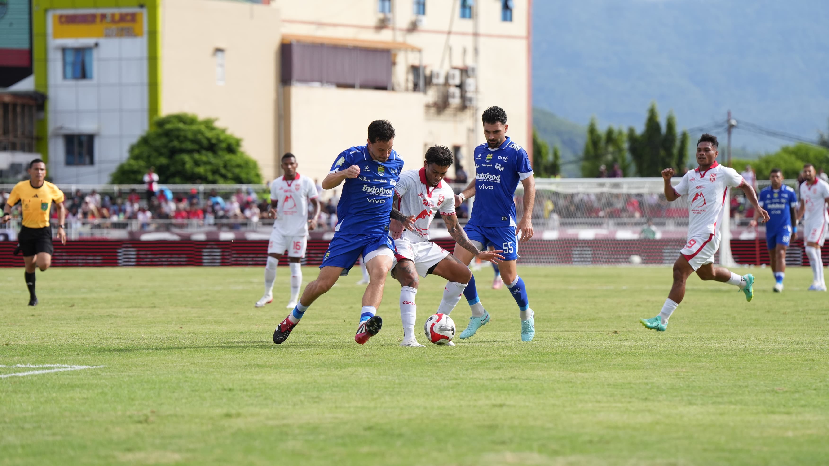 Hasil Super League 2025/2026: Malut United Hentikan Kemenangan Beruntun Persib Bandung di Kie Raha