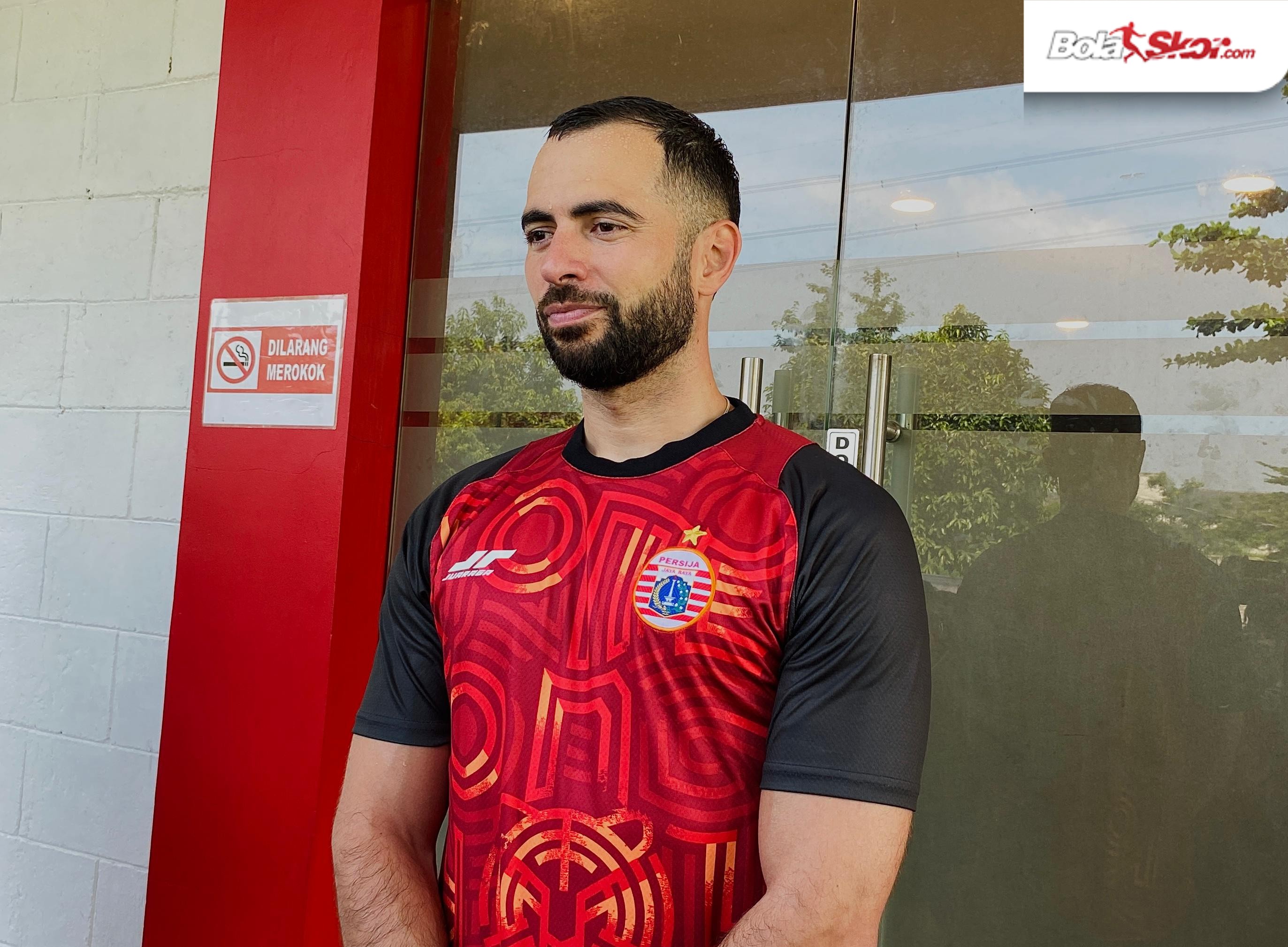 Jordi Amat Tak Sabar Pakai Jersey Merah Kebanggaan Persija