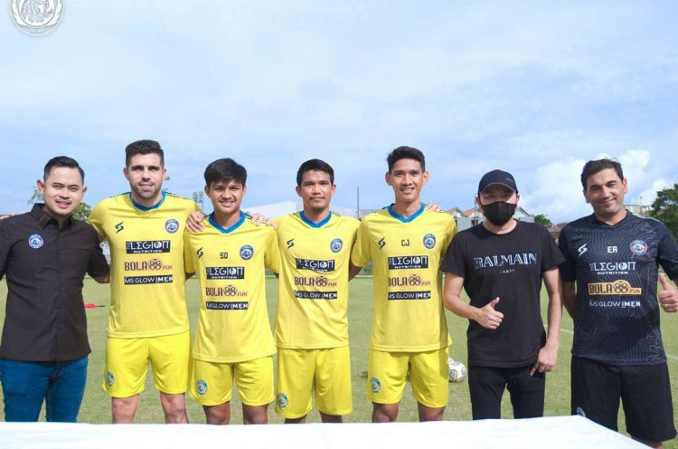 Arema FC Rekrut Fabiano Beltrame hingga Sandi Sute