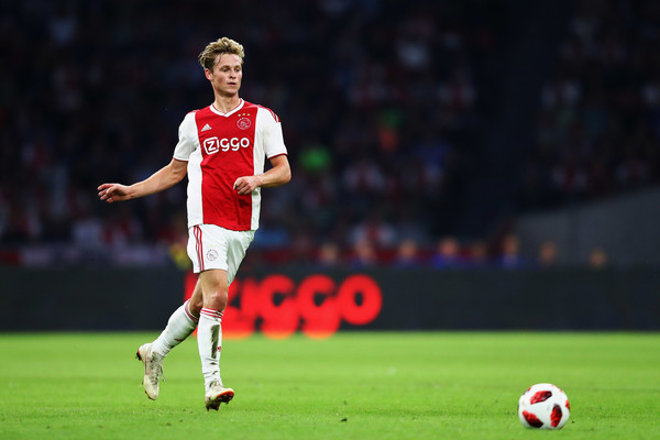 Sang Ayah Ungkap Frenkie De Jong Lebih Condong Gabung Barcelona