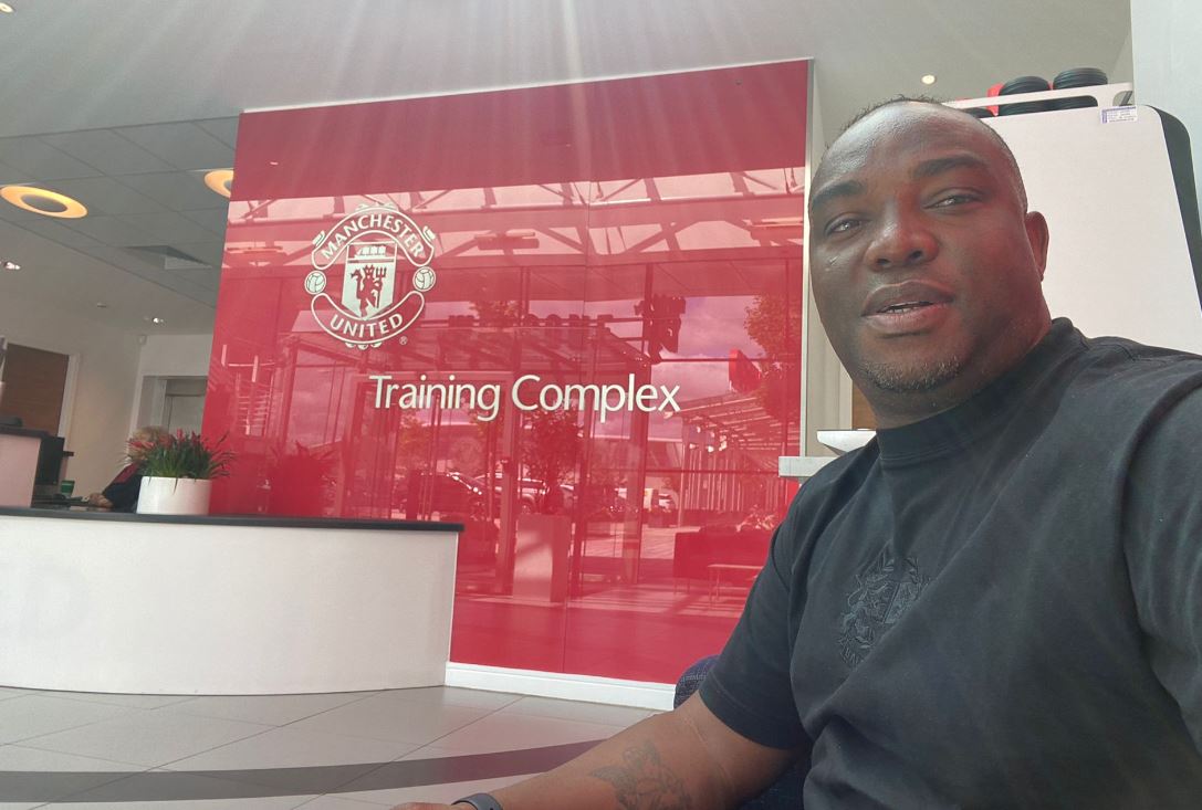 Mantan Penyerang Premier League Gabung Staf Kepelatihan Manchester United
