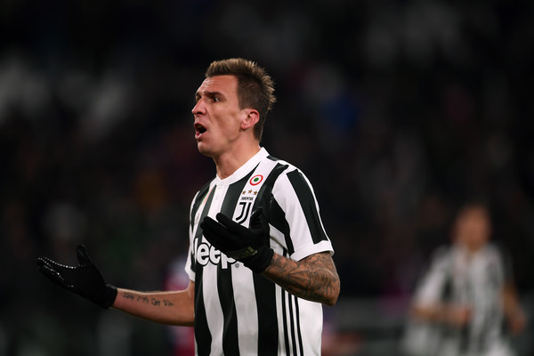 Napoli Vs Juventus, Si Nyonya Tua Kehilangan Mandzukic dan Howedes