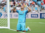 Jadi Pemain Tertua di Piala Dunia Antarklub, Kiper Fluminense Fabio Kejar Rekor Peter Shilton