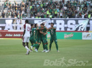 Tekuk Juara Bertahan, Uston Nawawi Sebut Game Plan Persebaya Berjalan Bagus