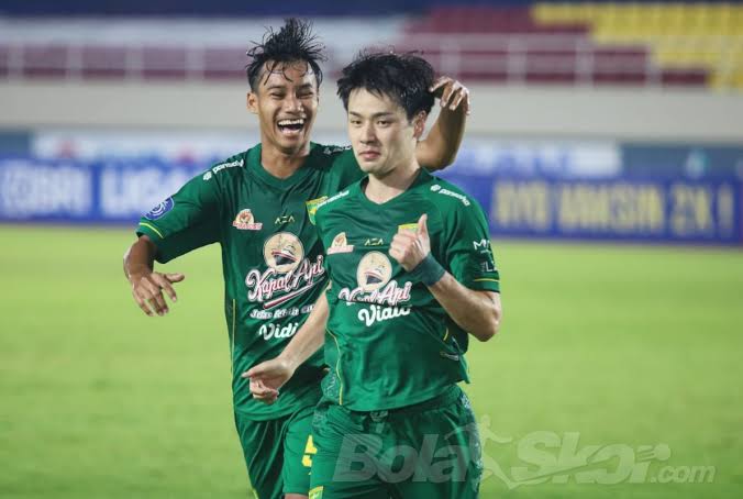 Hasil Liga 1: Persebaya Bantai Persita, Madura United Putus Tren Negatif