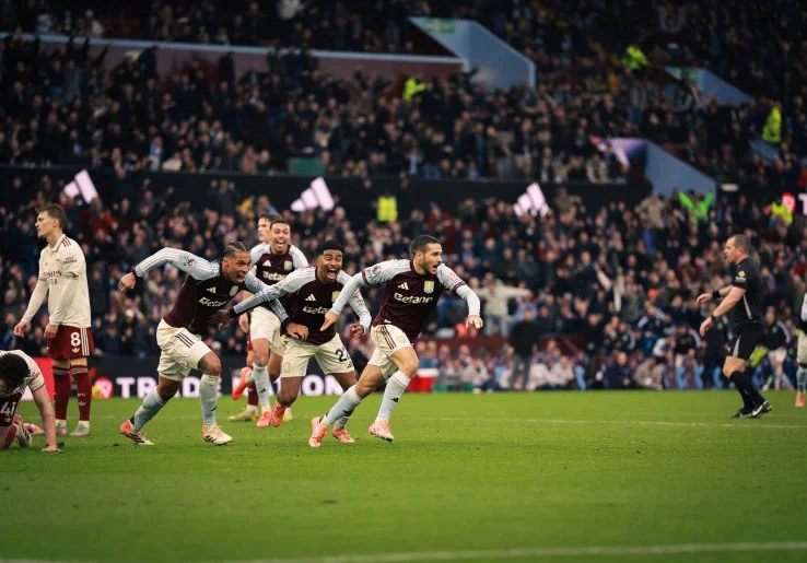 Hasil Premier League: Arsenal Tumbang di Kandang Aston Villa, Manchester City Menang Besar