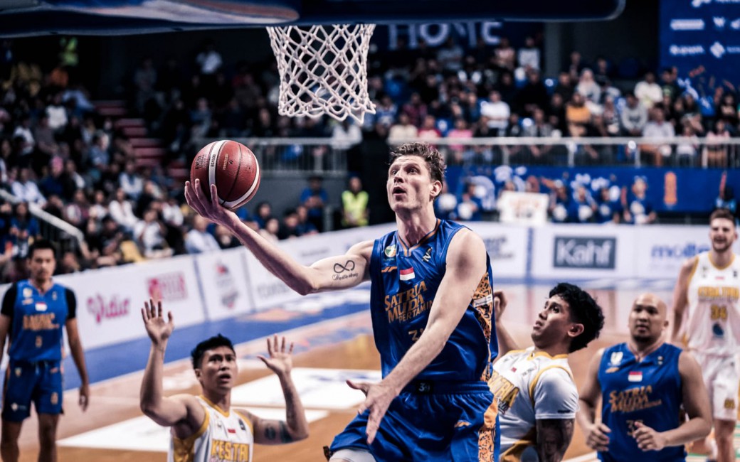 Hasil Play-Off IBL 2024: RANS dan Satria Muda Petik Hasil Berbeda