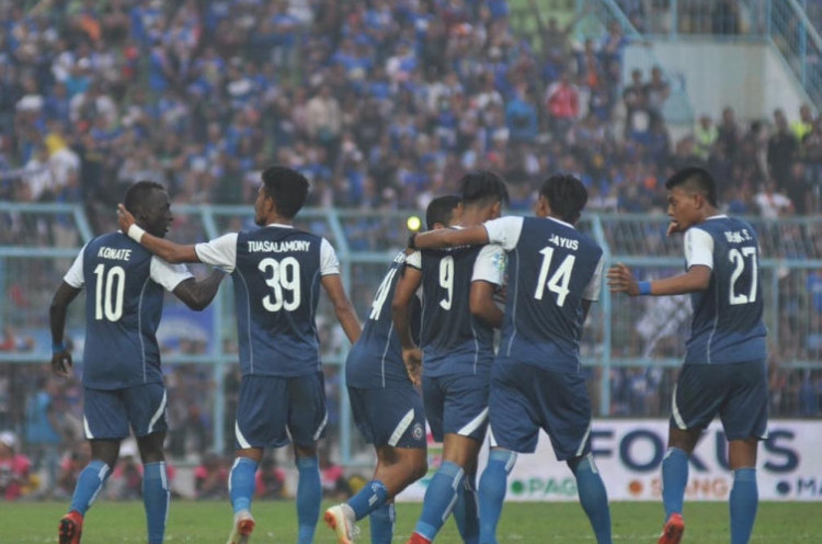 Faktor Ini buat Arema FC Kemungkinan Rekrut Pemain Asing Luar Liga Indonesia