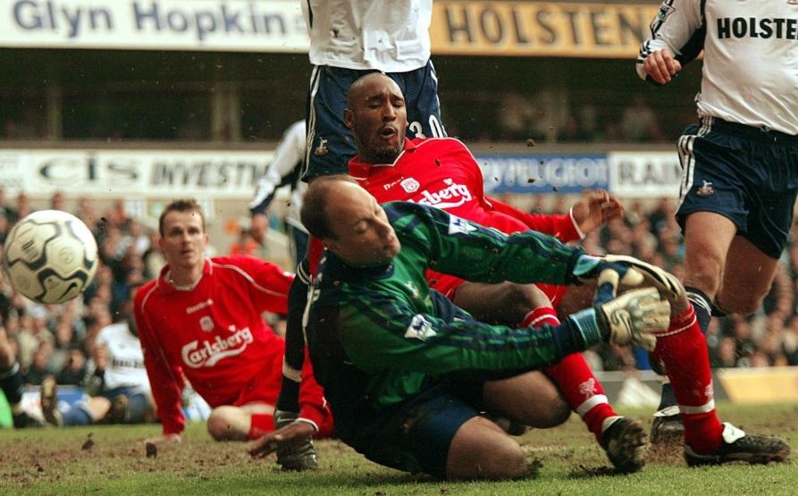 Tottenham Pernah Mengubur Impian Liverpool Meraih Titel Premier League di Musim 2001-02