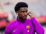 Pupus Harapan Manchester United, Alejandro Balde Bertahan di Barcelona