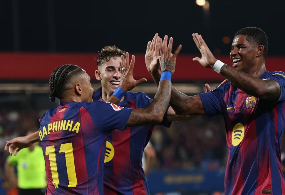 Prediksi dan Statistik Newcastle United vs Barcelona: Ujian Berat The Magpies