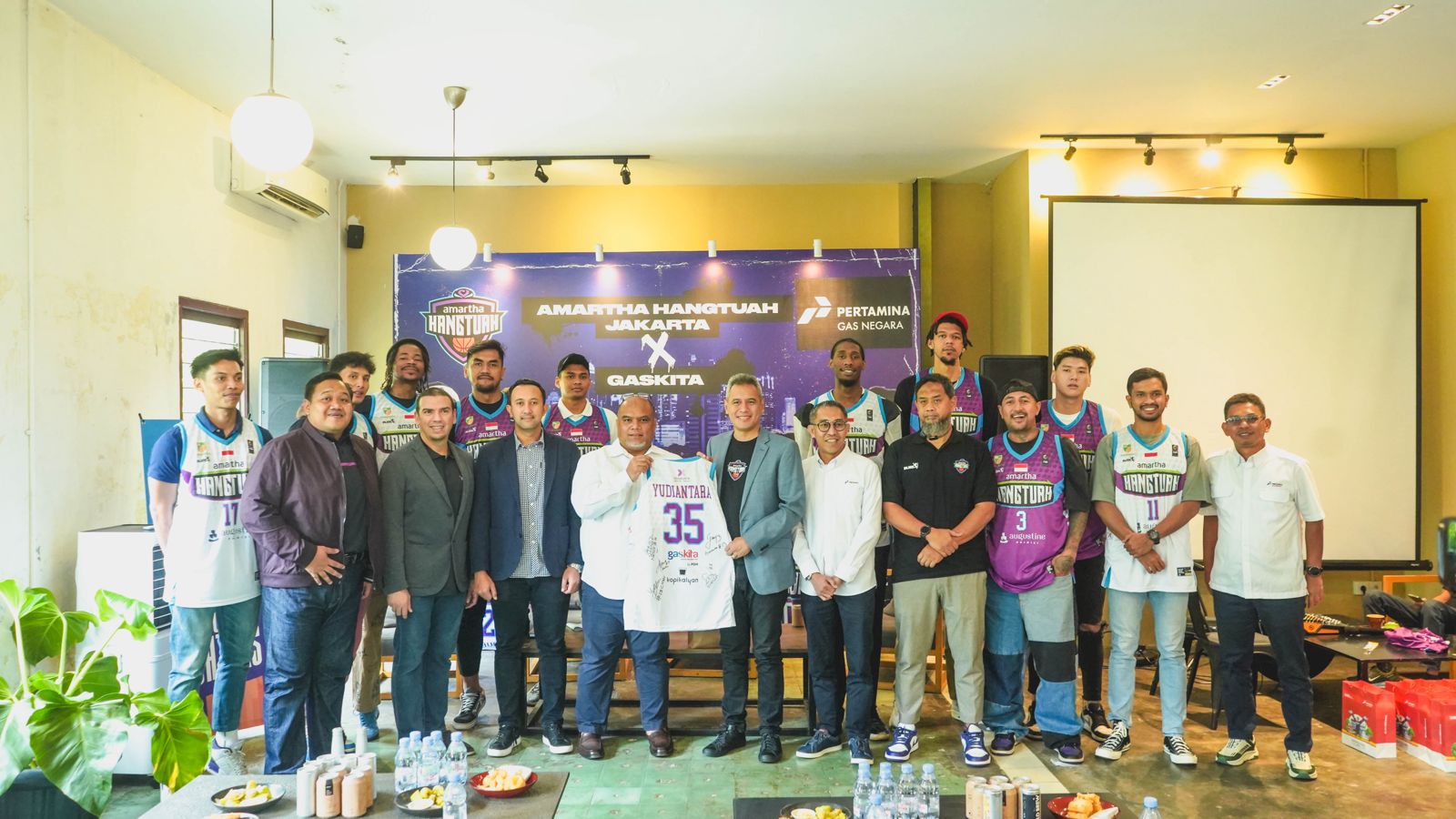 Mendapat Keluarga Baru, Amartha Hangtuah Pasang Target Playoff