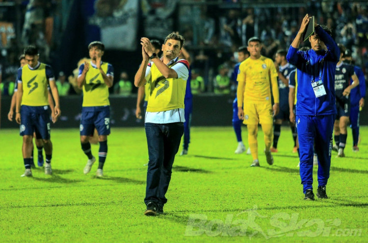 Eduardo Almeida Nilai Arema FC Tak Layak Kalah dari Persija