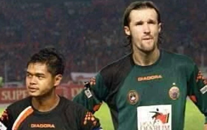 Evgeny Khmaruk, Eks Kiper Persija Jakarta yang Sempat Melatih, Kini Berkarier di Mini-Football