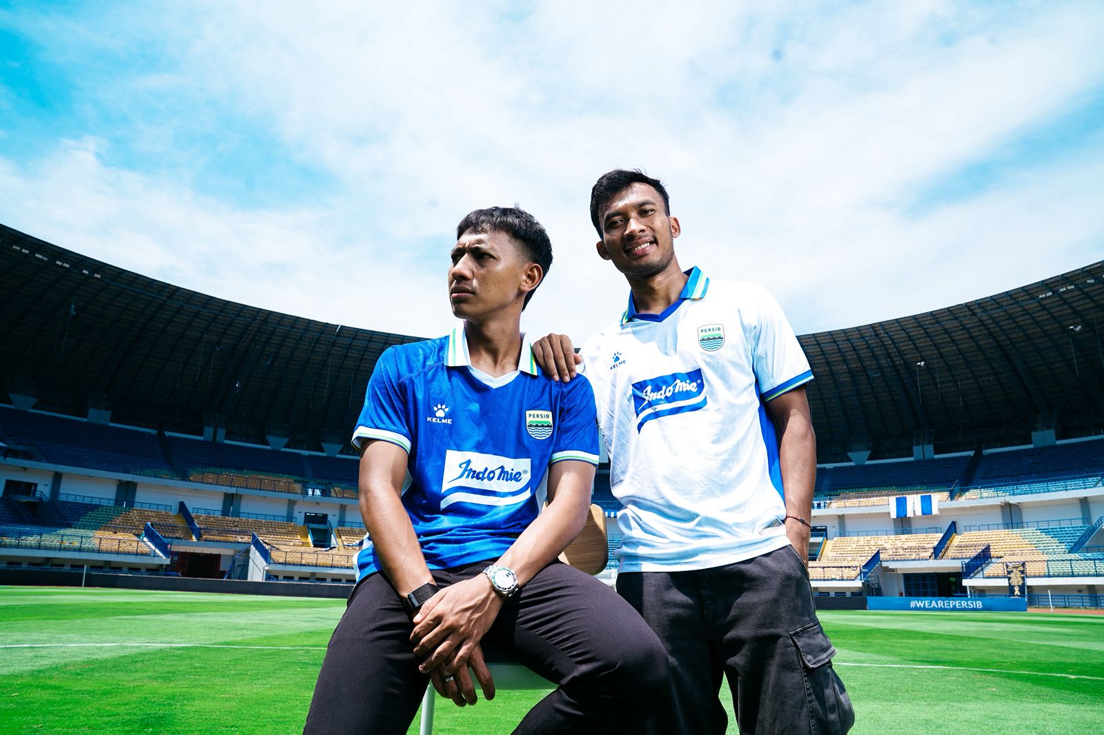 Melihat Penampakan Jersey Persib Bandung untuk AFC Champions League 2 2025/2026