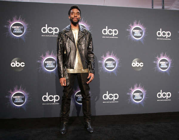 Pernah Jadi Juri NBA Slam Dunk Contest, Pemeran Black Panther Tutup Usia