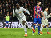 Crystal Palace 2-3 Manchester United: Setan Merah Geser Liverpool