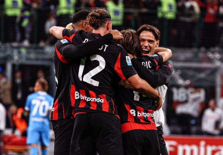 Tak Diragukan Lagi, AC Milan Bakal Raih Scudetto Musim Ini