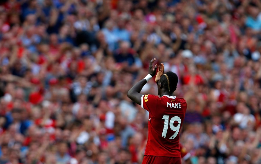 Bersiap Lionel Messi Hengkang, Barcelona Lirik Sadio Mane
