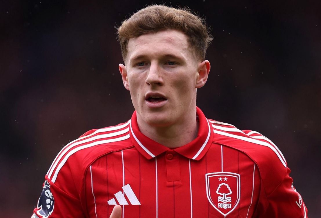 Kalahkan Manchester United, Manchester City Terdepan Rekrut Elliot Anderson
