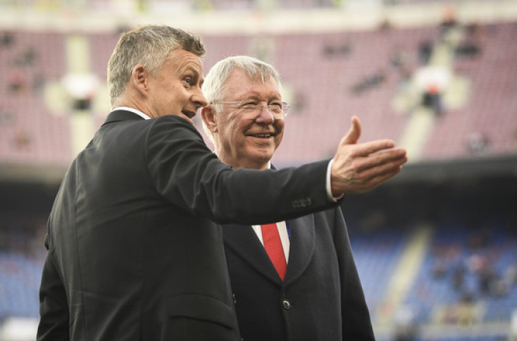 Berjaya di Manchester United, Ferguson Punya Tiga Taktik Jitu di Bursa Transfer