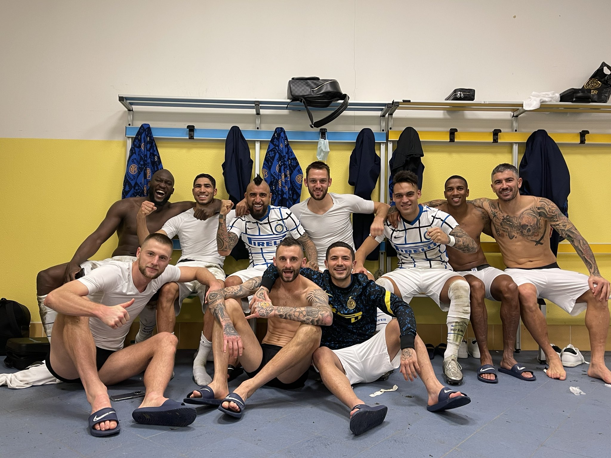 Rencana Transfer Inter Milan dari Bek hingga Striker