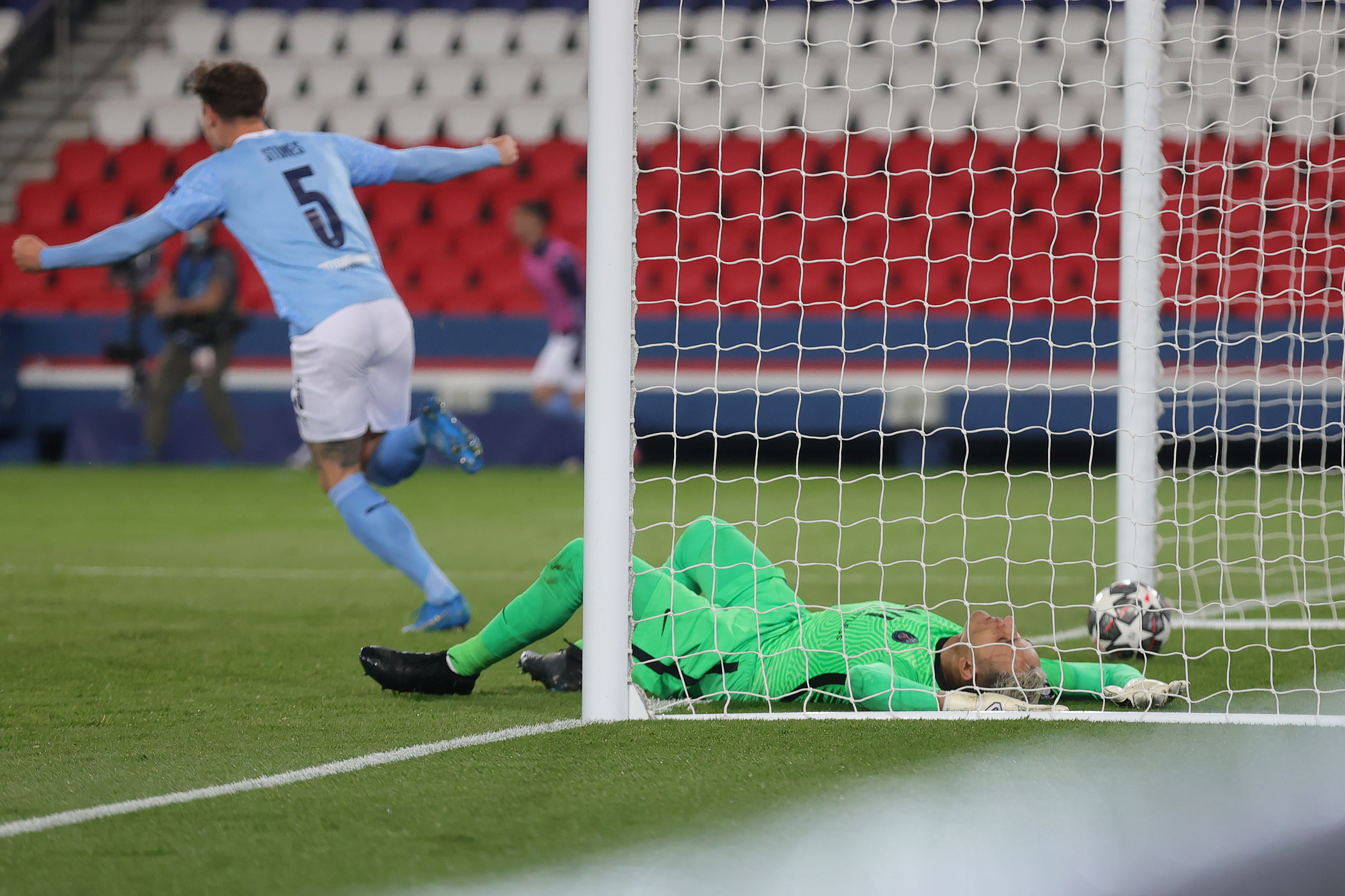 PSG 1-2 Manchester City: Satu Kaki The Citizens Melangkah ke Final
