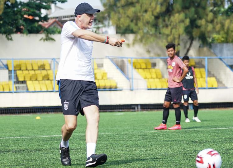 Pertarungan Pemain Lokal, Pelatih PSIS Prediksi Laga Kontra PSM Seru