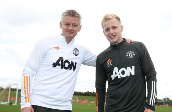 3 Formasi yang Dapat Digunakan Manchester United Seiring Keberadaan Donny van de Beek