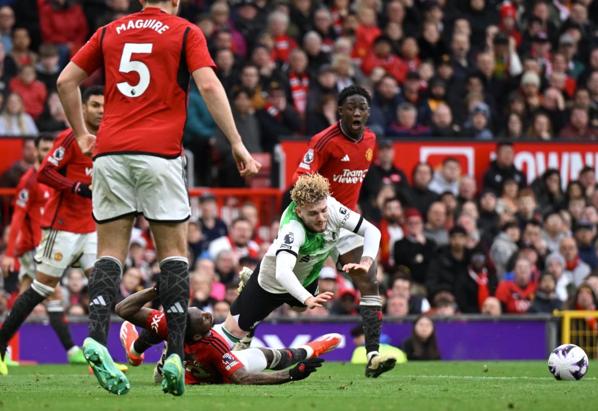 Manchester United 2-2 Liverpool: Tiga Kali Beruntun, The Reds Gagal Taklukkan Red Devils