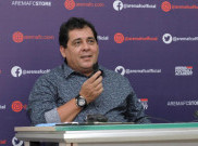 Carlos Carvalho Legawa Tak Dilibatkan Arema FC di Liga 1 2021