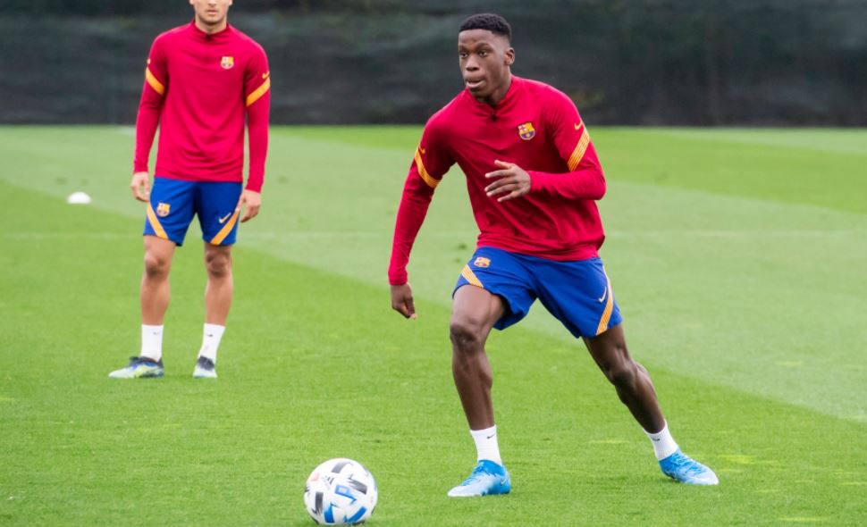 Sang Ayah Blokir Kepergian Wonderkid Barcelona ke Man City