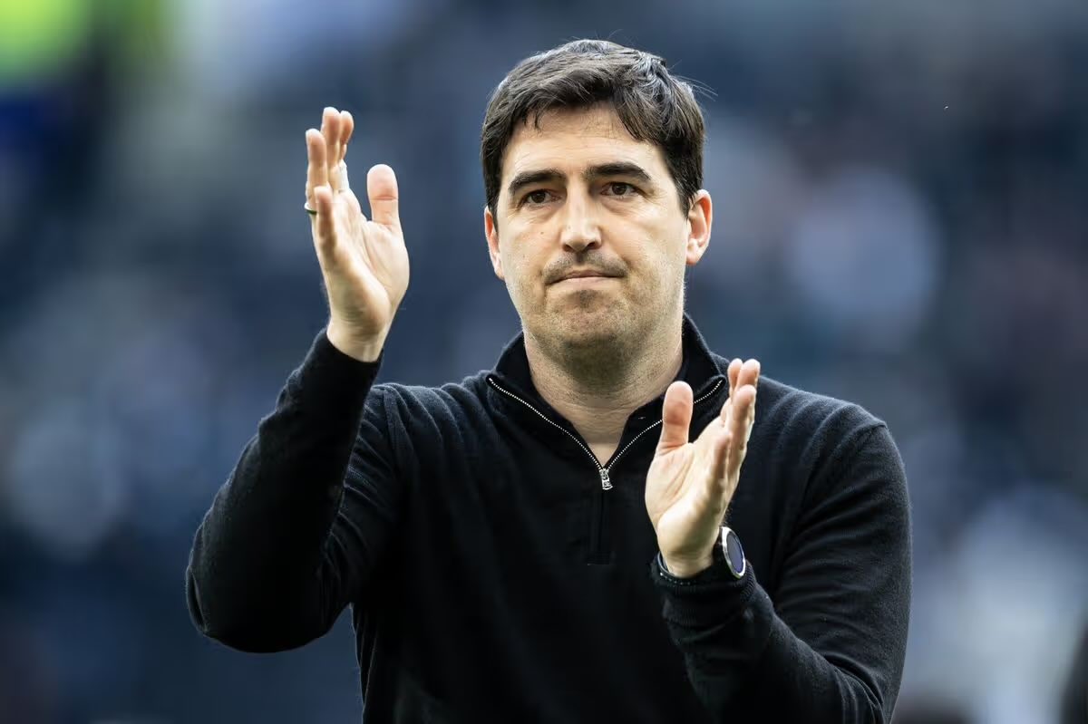 AC Milan Gigit Jari, Andoni Iraola Ogah Bergabung karena Dana Transfer Terlalu Kecil
