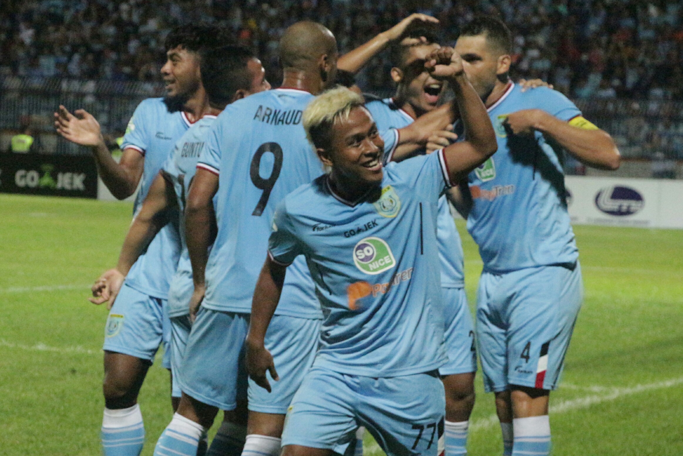 Matikan Dua Motor Lini Serang Persija Jadi Kunci Kemenangan Persela