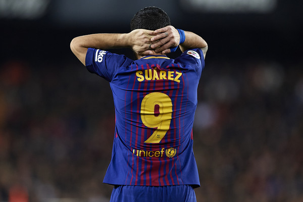 Luis Suarez Menjadi Raja Offside Eropa