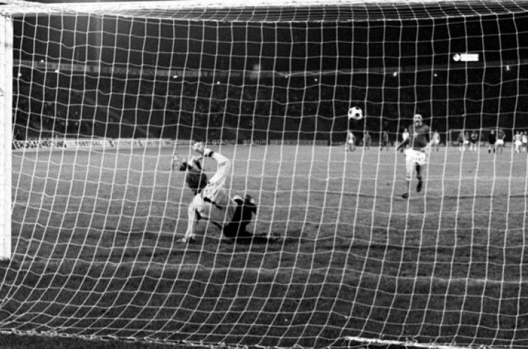 Nostalgia - Final Piala Eropa 1976, Lahirnya Penalti Panenka, dan Kisah di Baliknya