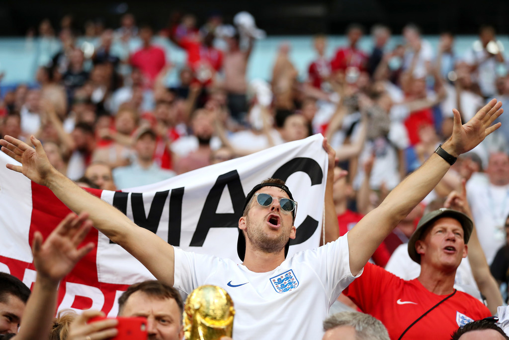 Piala Dunia 2018: Inggris ke Semifinal, Fans Rusuh di Toko Furniture Swedia