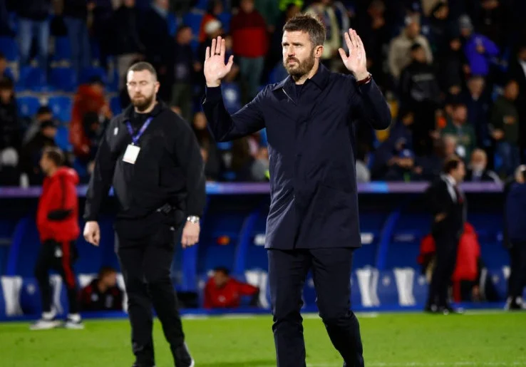Michael Carrick Tak Terkejut Dirinya Belum Dipecat dari Manchester United