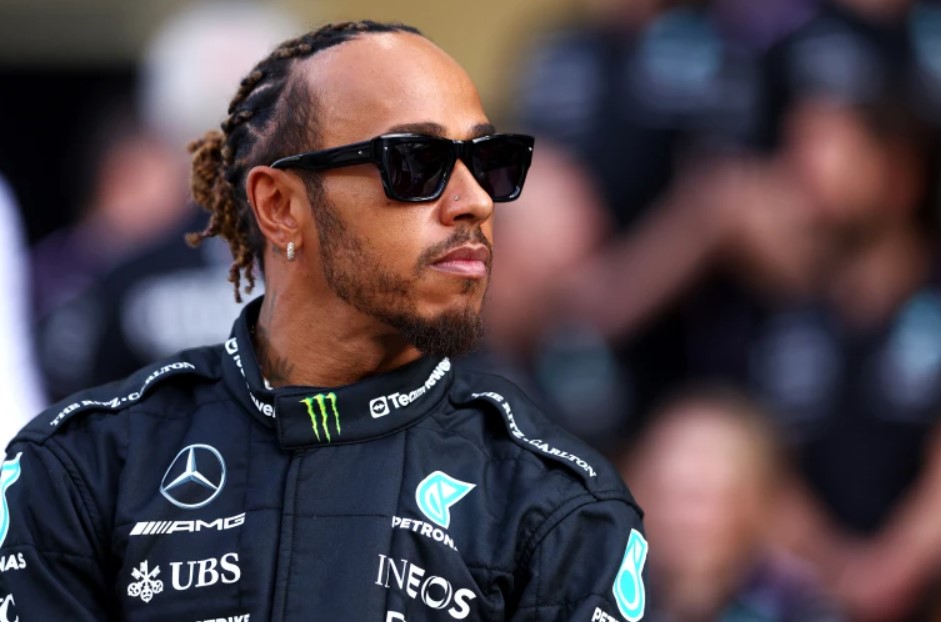 Hengkang ke Ferrari, Keputusan Terberat Lewis Hamilton