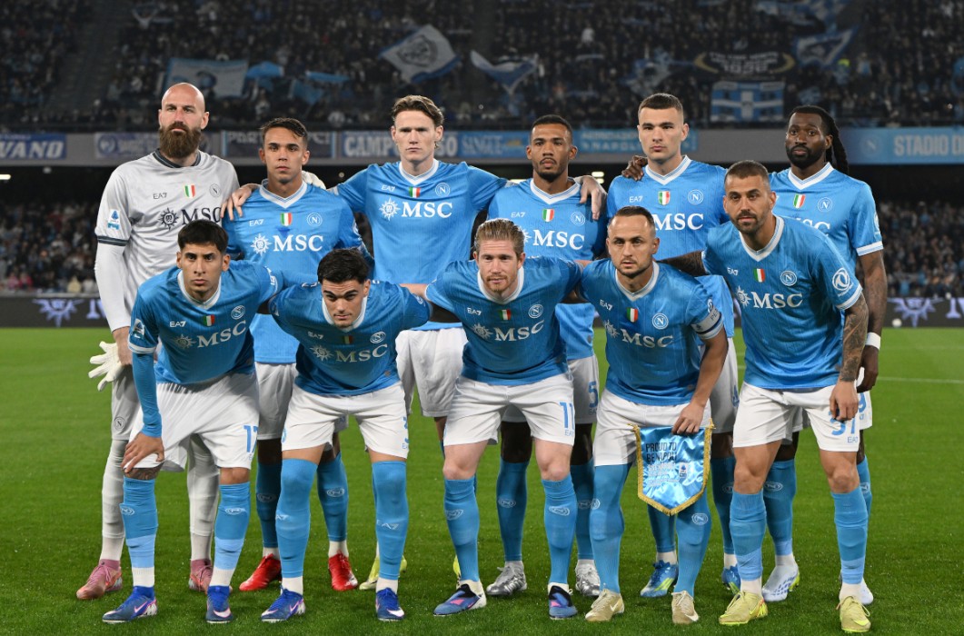 Kalahkan AC Milan, Napoli Kembali Semangat Pertahankan Scudetto
