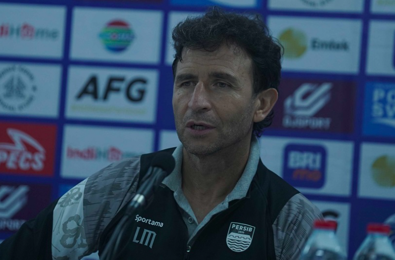 Luis Milla Sebut Persib Punya Mental Bagus untuk Hadapi Persebaya