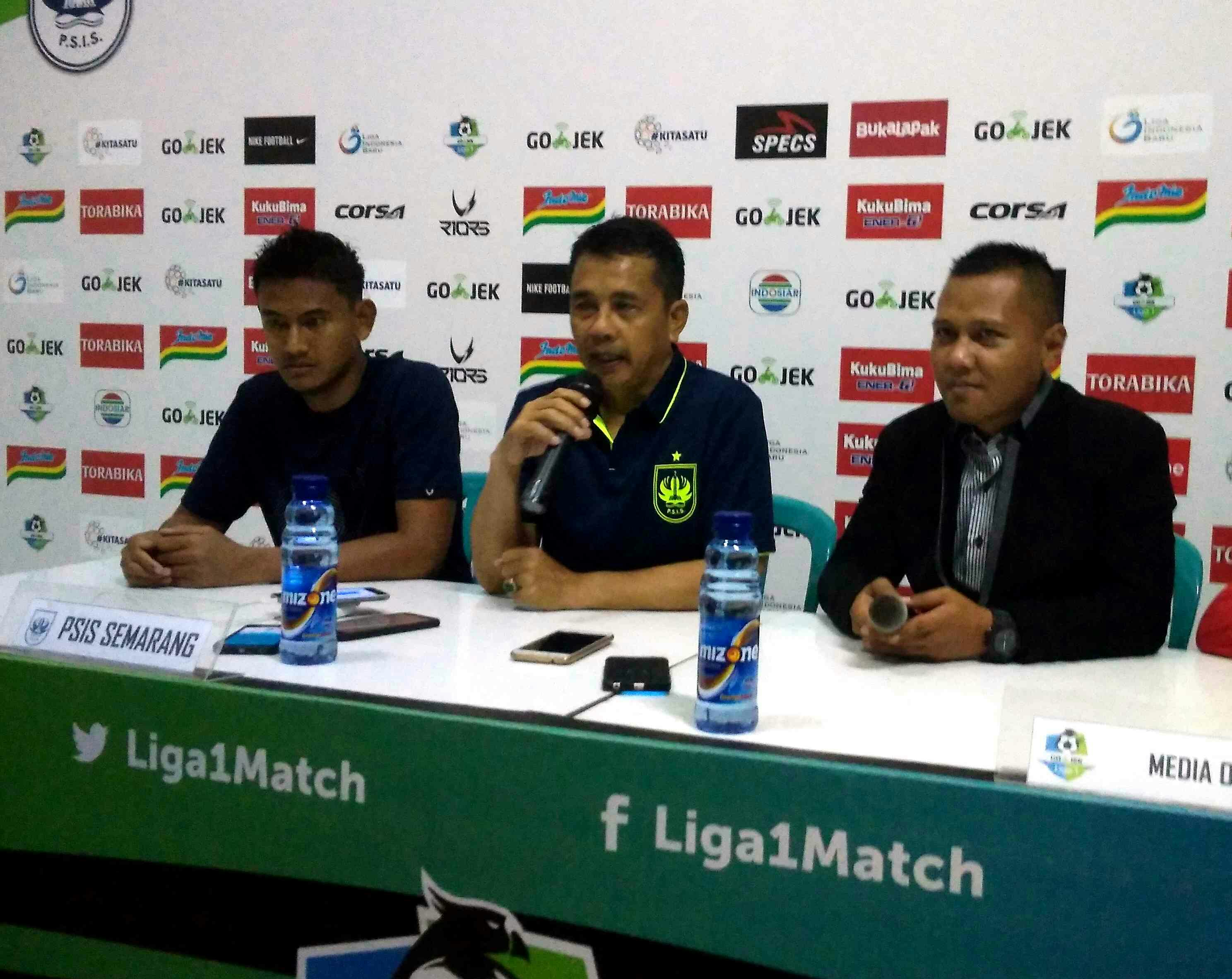 Tekad dan Harapan Pelatih PSIS untuk Melawan Persib Bandung