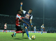 Milan Petrovic Tepati Janji Arema FC Main Serius saat Laga Amal Kontra Madura United